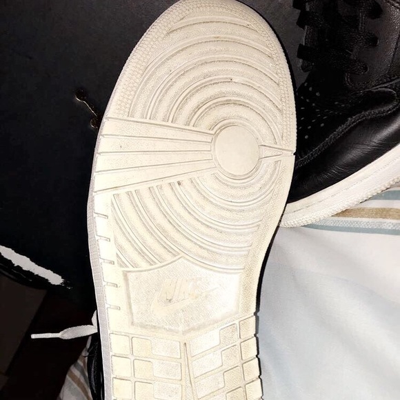 Jordan 1 - Picture 4 of 4